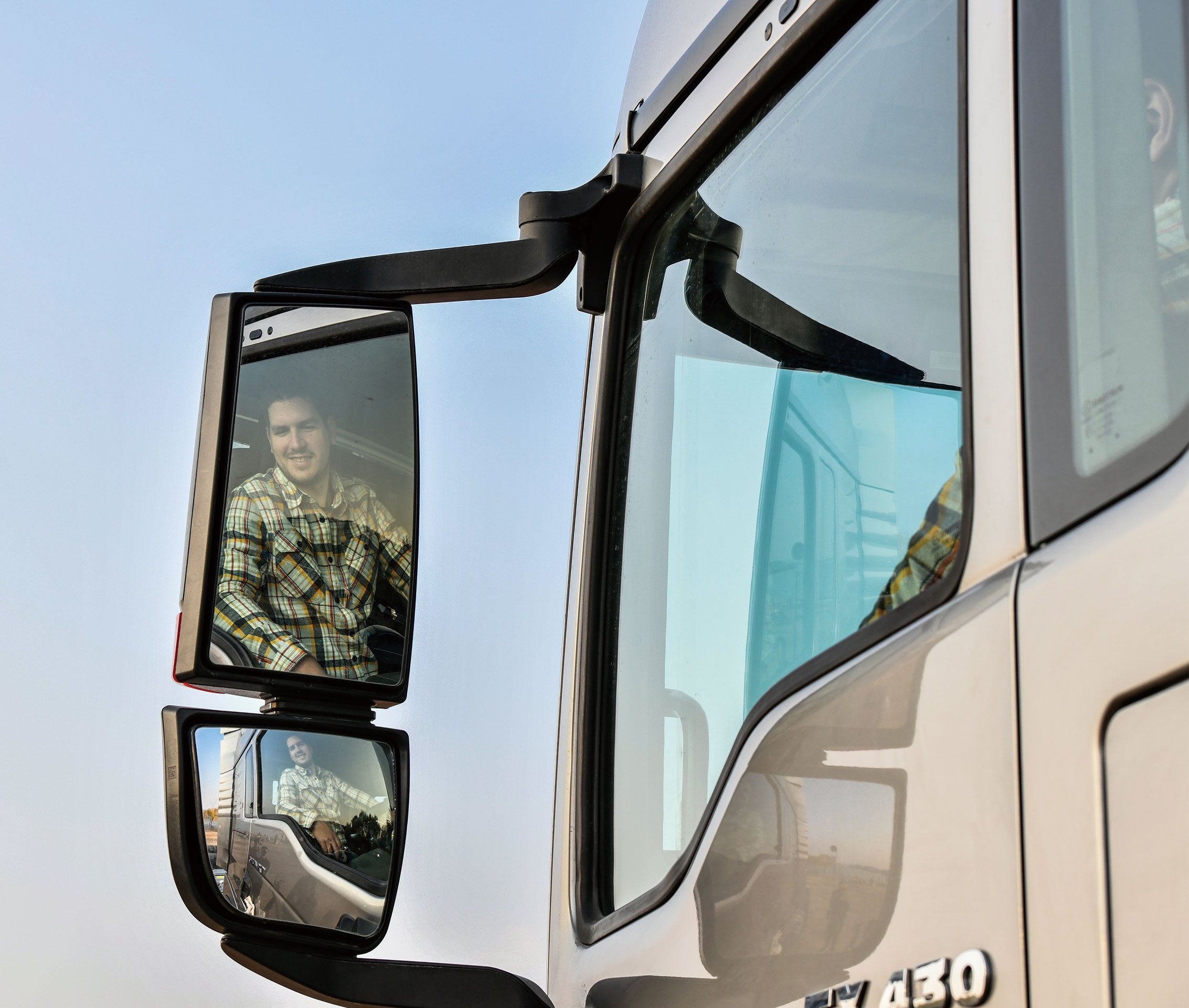 HOWO-TX 6x4 tractor