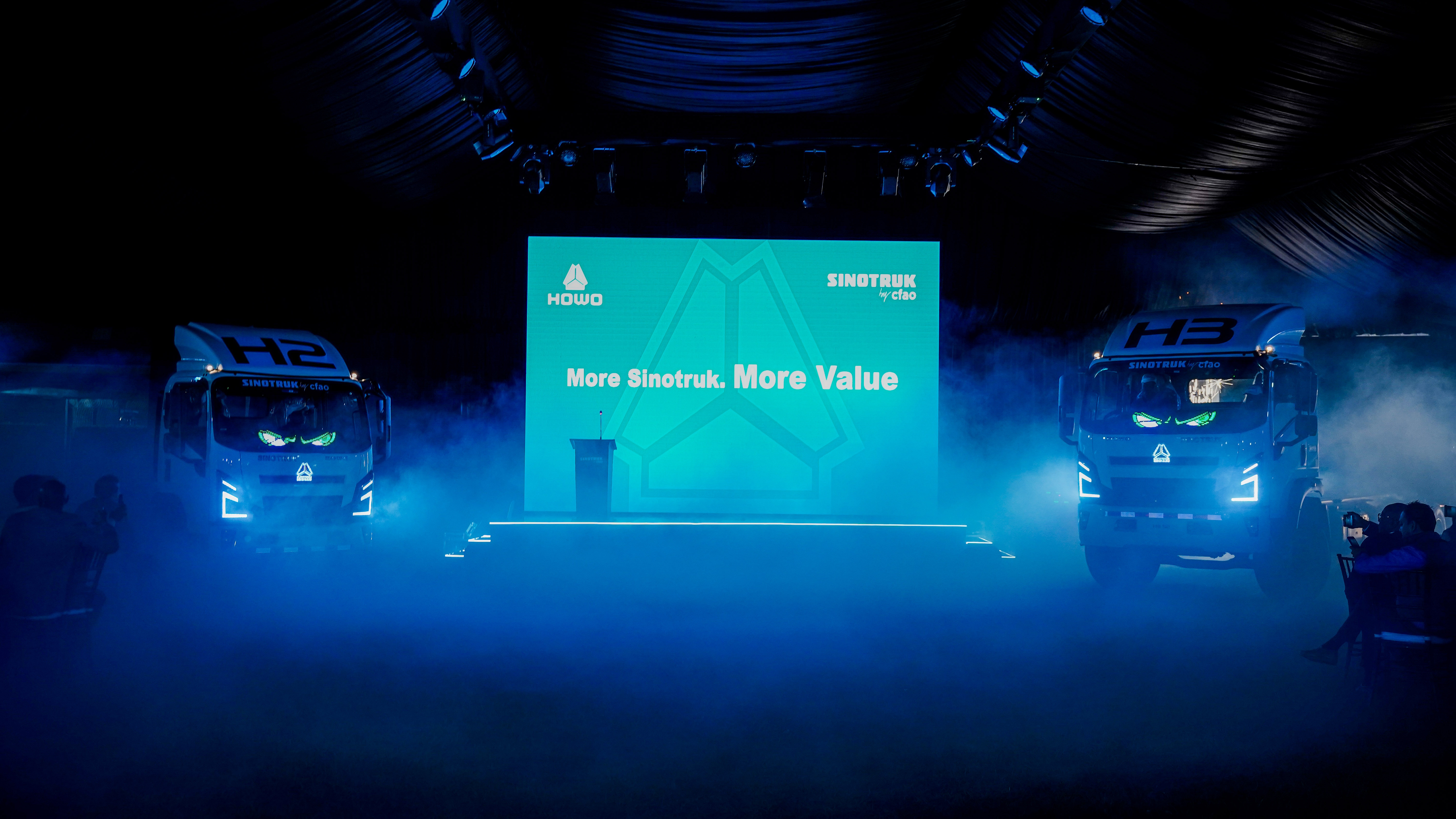 SINOTRUK lance avec succès les modèles légers HOWO-H2 et H3