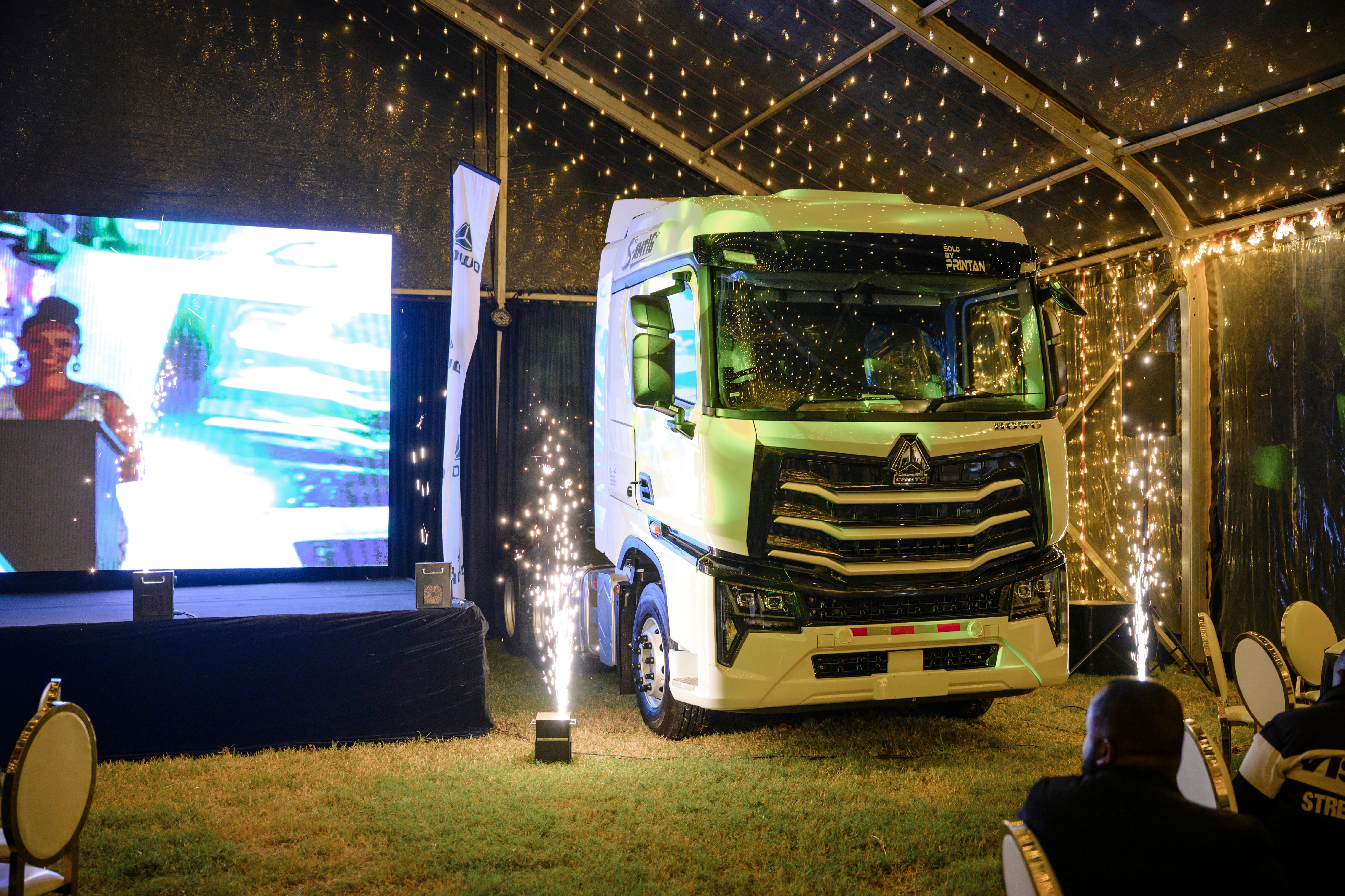 SINOTRUK a organisé avec succès le lancement du modèle HOWO-MAX au Kenya