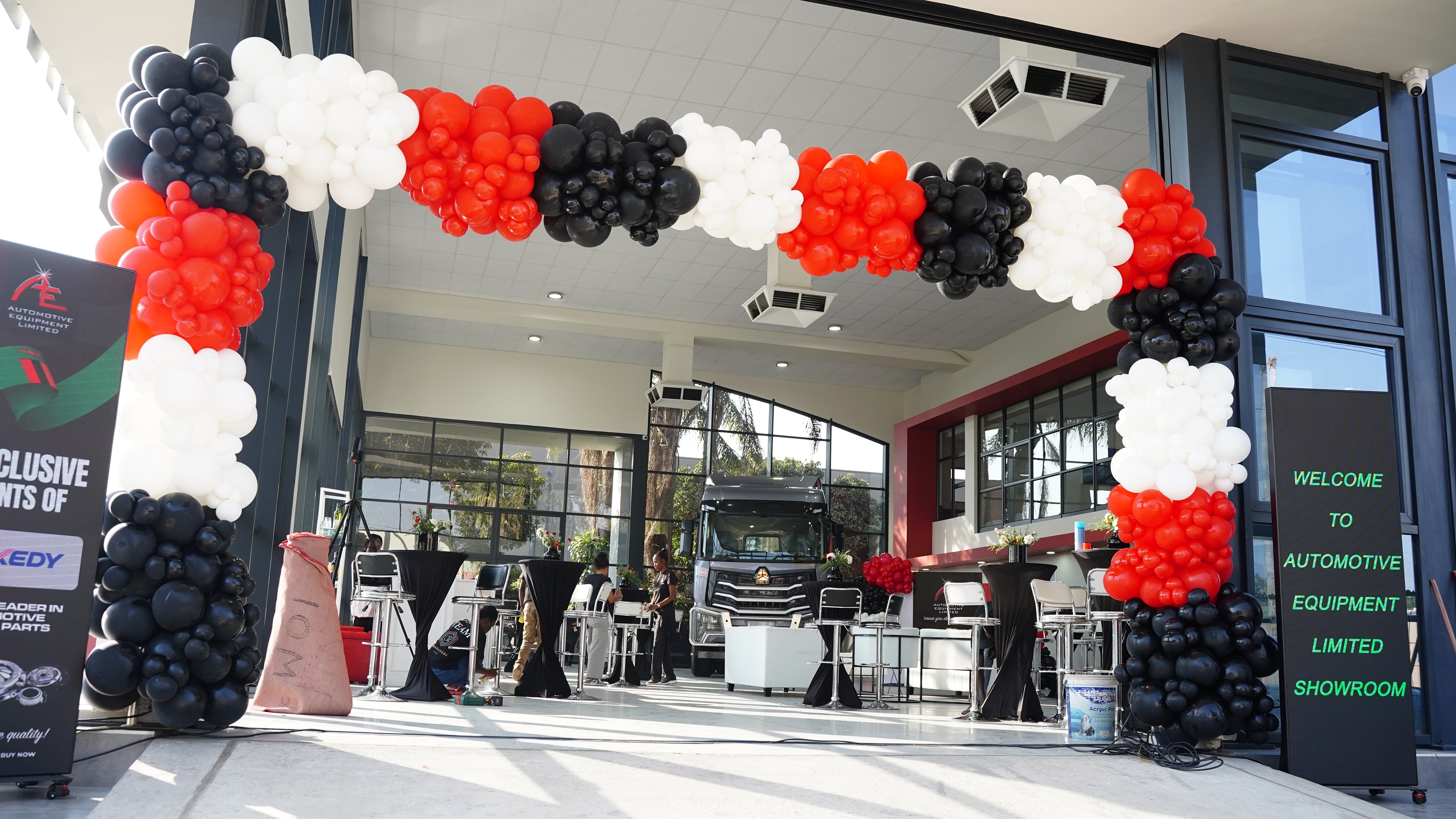 Nouveau magasin SINOTRUK et promotion du HOWO-MAX en Zambie