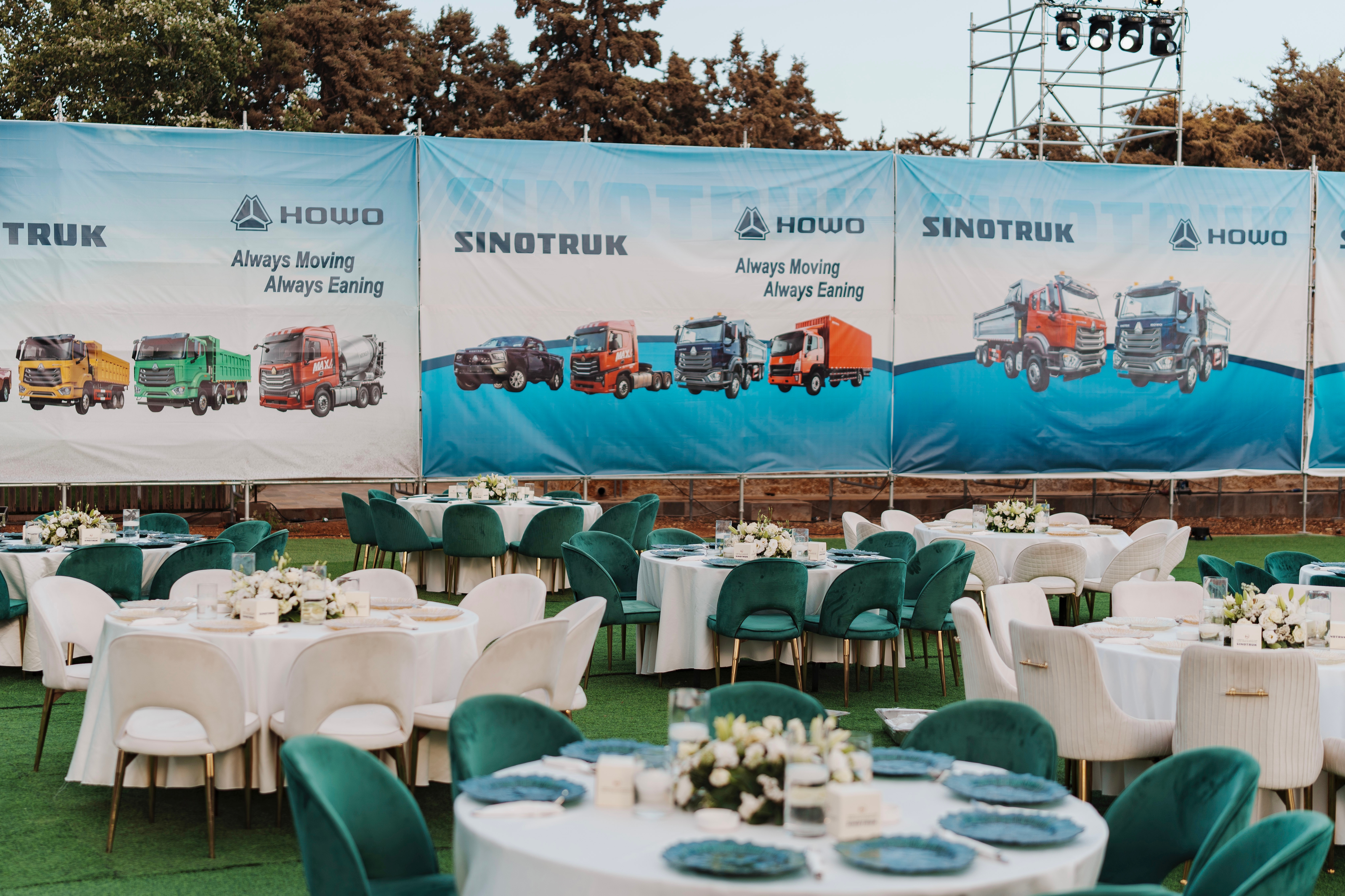 SINOTRUK présente ses produits HOWO en Jordanie